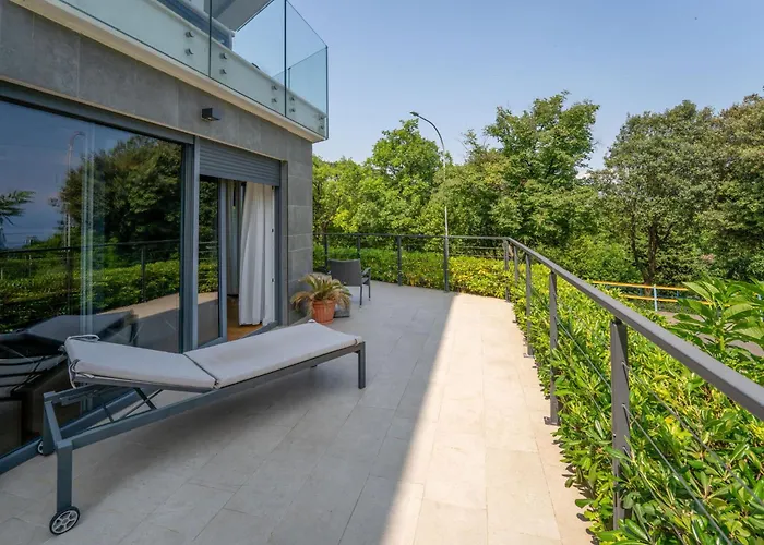 Apartment Ziza-2 By Interhome Opatija