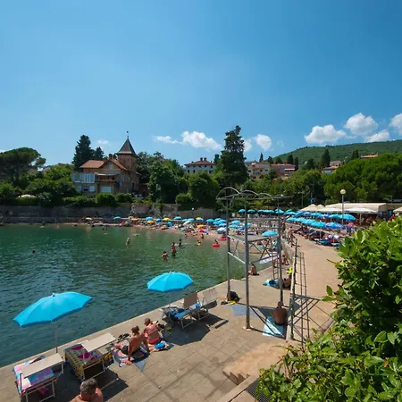 Ziza-2 By Interhome 아파트 오파티아